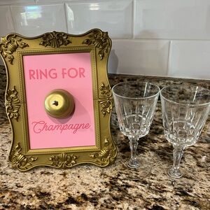 Target Bullseye- Spring 2024. Ring for champagne with working bell.